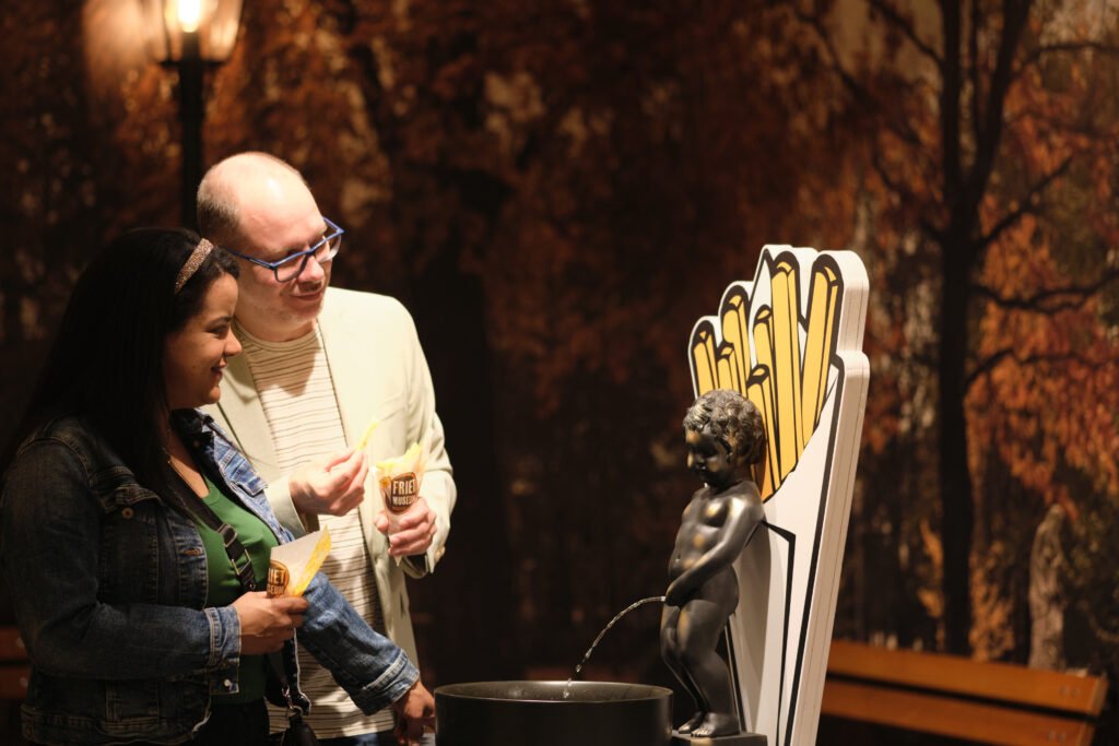 Bruselas homenajea su plato más crujiente con la apertura del Frietmuseum Brussels: la patata frita